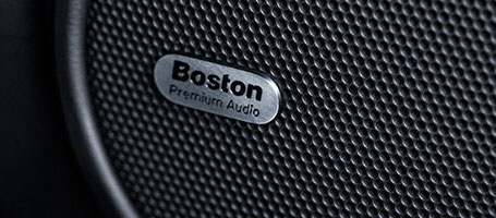 Boston Acoustics®